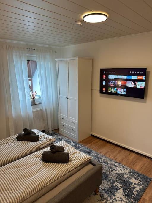 Gemuetliche Wohnung Naehe Alsfeld - Parkplatz Buitenkant foto