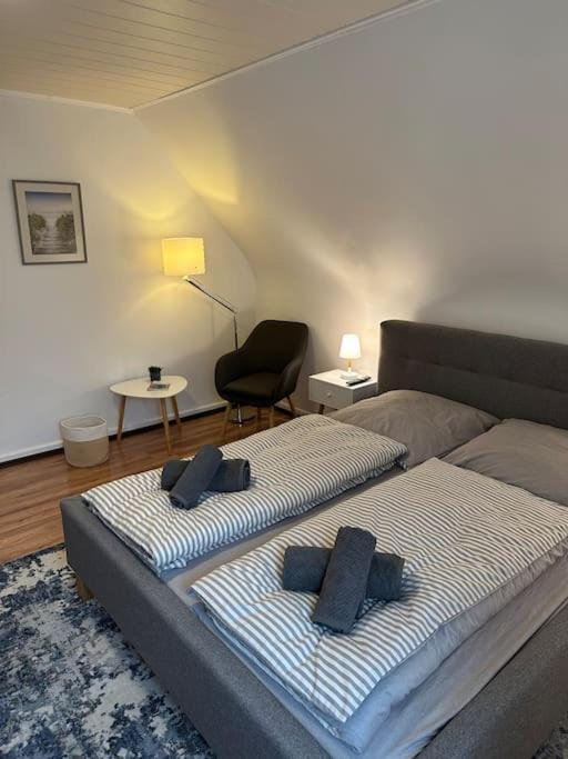 Gemuetliche Wohnung Naehe Alsfeld - Parkplatz Buitenkant foto