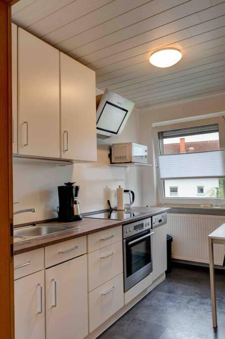 Gemuetliche Wohnung Naehe Alsfeld - Parkplatz Buitenkant foto