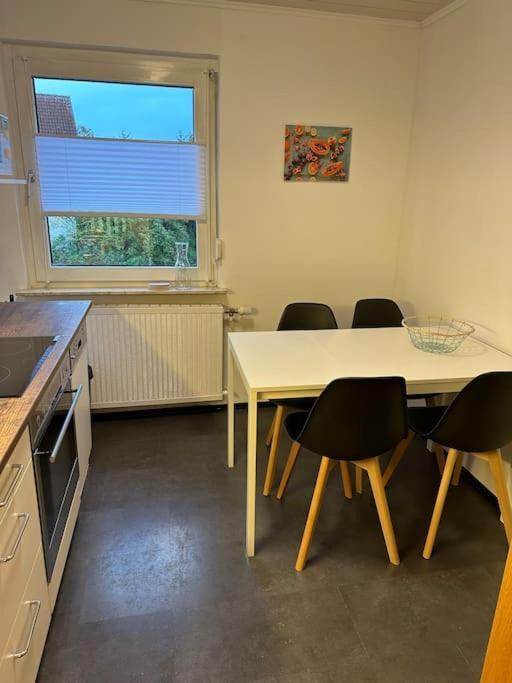 Gemuetliche Wohnung Naehe Alsfeld - Parkplatz Buitenkant foto